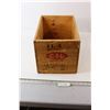 Image 1 : CIL Wooden Crate - 9 1/2" x 14 1/4" x 9"