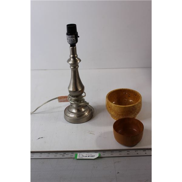 (2) Small Wooden Bowls, Lamp - Untested