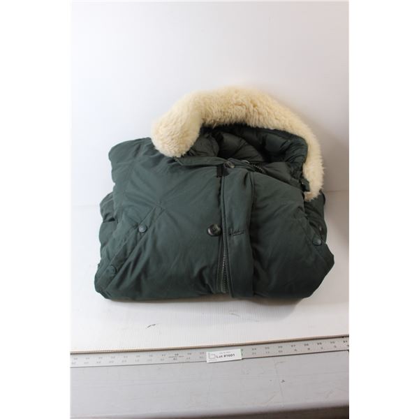 Men's Winter Jacket - Size XL