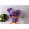 Image 2 : (3) Stuffed Animals, (1) Stuffed Dinosaur Coin Bank