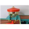 Image 2 : Fisher Price Airport w/Airplane & Helicopter