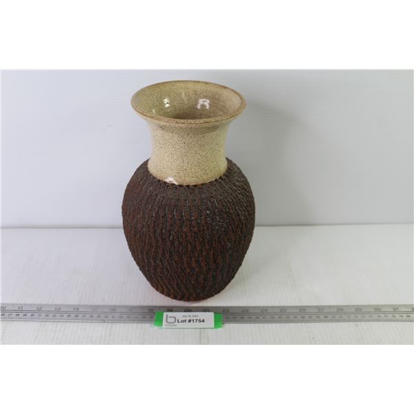 Baldwin Pottery Vase (11" x 6 1/2")