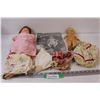 Image 1 : (2) Antique Dolls w/Clothing - as is