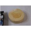 Image 3 : Oilers NHL Hockey Soap Bar - Chipped