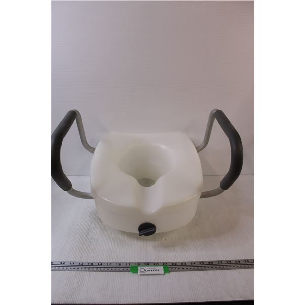 * Toilet Assist Seat - 21" x 14" x 16"