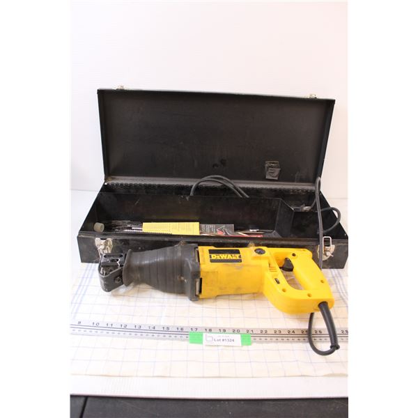 DeWalt Sawz-All w/Extra Blades & Carrying Case - Electric, Works