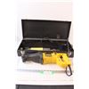 Image 1 : DeWalt Sawz-All w/Extra Blades & Carrying Case - Electric, Works