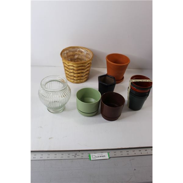 Assorted Planting Pots