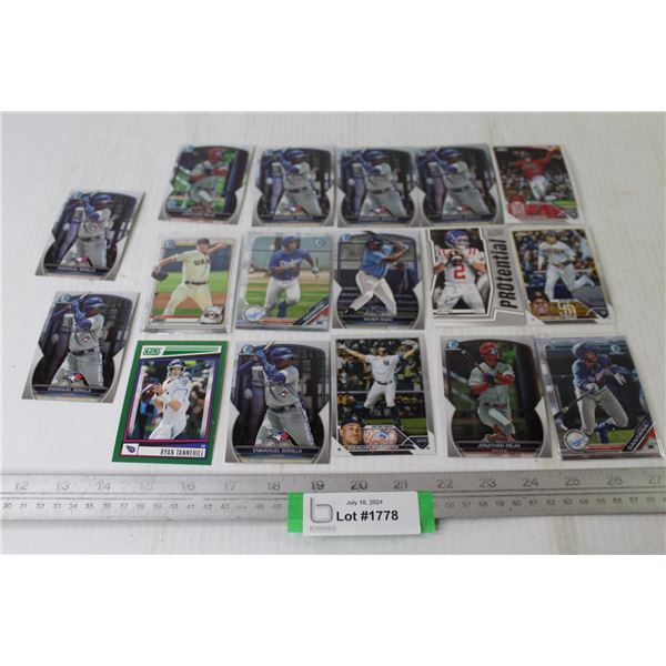 Assortment of MLB Baseball Cards - Giants - Blue Jays - NY - Diamond Backs - Cardinals