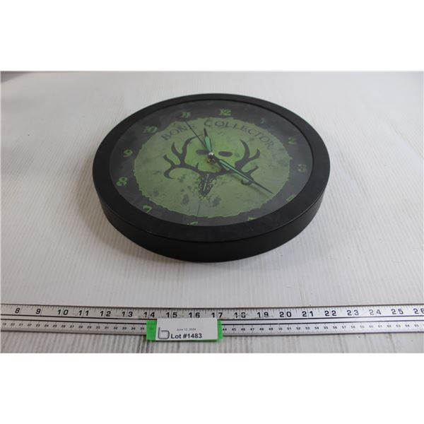 Bone Collector Clock - Untested