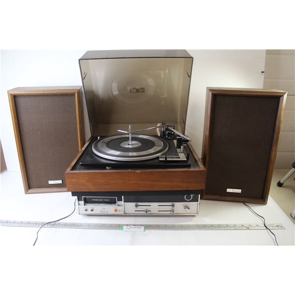 Concrerto 8-Track Radio Stereo System w/Speakers - Garand Turntable (untested)