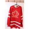 Image 1 : *Team Canada Hockey Jersey - Size Large