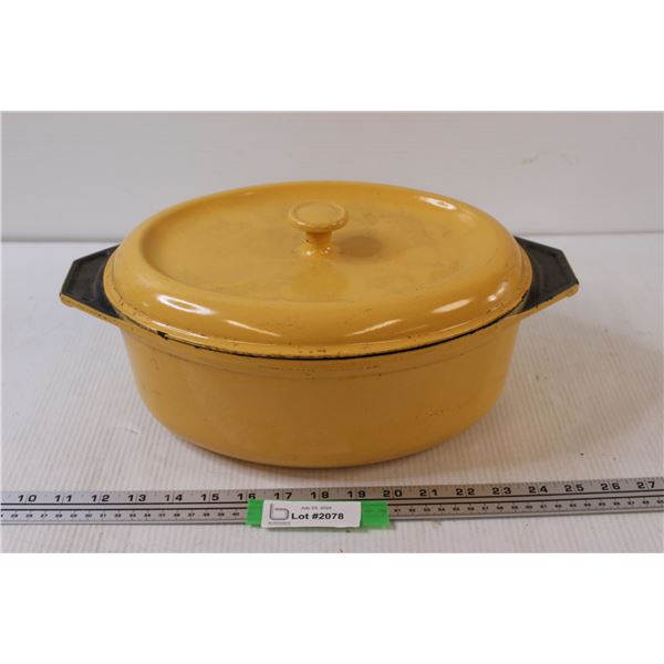 Cast Iron Enamel Roaster w/Lid - Made in France - 12" x 5" x 10"