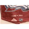Image 2 : Colorado Avalanche Hockey Pennant - 33" x 22"
