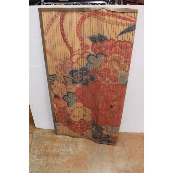 *Roll Up Wooden Carpet