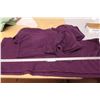 Image 1 : Sheet Set - Flat - Fitted w/Pillow Cases (unknown size)