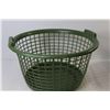Image 2 : Round Sewing Basket w/Contents - Laundry Basket