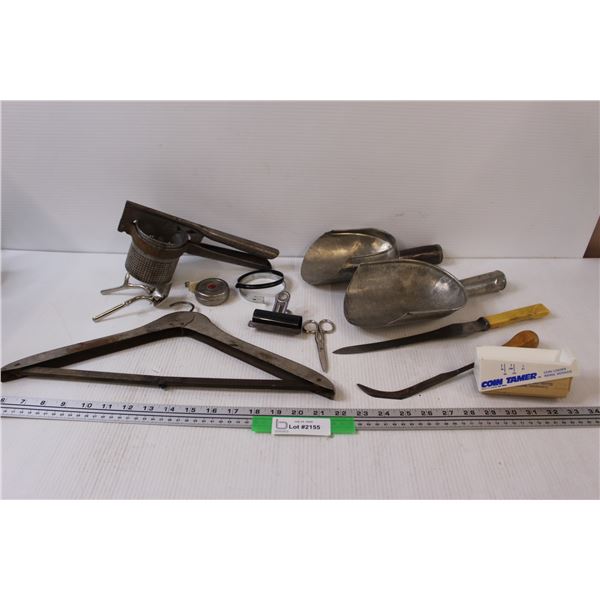 (2) Flour Scoops, Foldable Hanger, Citrus Press, Coin Rolls, Misc.