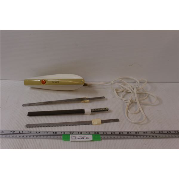 Vintage Philips Electrical Knife w/Blades - Powers On
