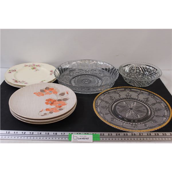 (3) Clear Glass Serving Dishes, (7) Assorted Plates