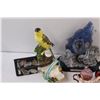 Image 5 : Smoky Art Glass, Gold Finch Figurine, Wolf Decor, Mickey Mouse Figurine, Misc.