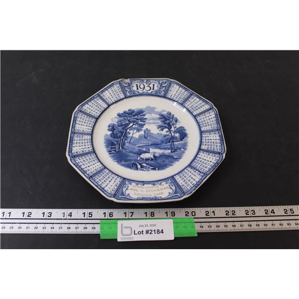 Woods 1931 Blue & White Pattern Calendar Plate - Has Chip as Shown