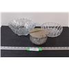 Image 1 : (1) Patterned Sugar Bowl w/Spoon (2) Clear Glass Patterned Serving Bowls