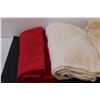 Image 3 : (4) Sewing Material - Various Sizes & Colors