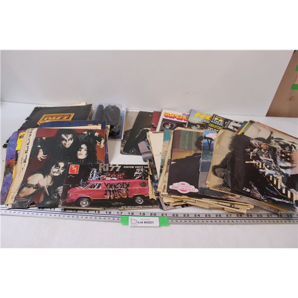 Lot: Vintage Various Rock Band Magazine Pictures & CB Radio Replacement
