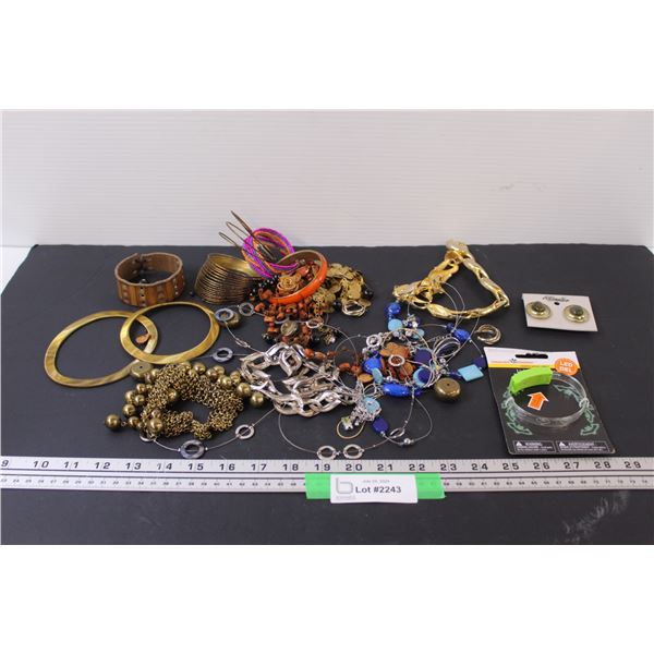 Lot: Necklaces & Light-up Bracelet - Works, & Various Bracelets & Clip-On Bracelets