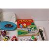 Image 4 : Lot: Watch, Peanuts Coloring Book, (2) Bathtime Books, Key Chains, Coin Purses, Misc.
