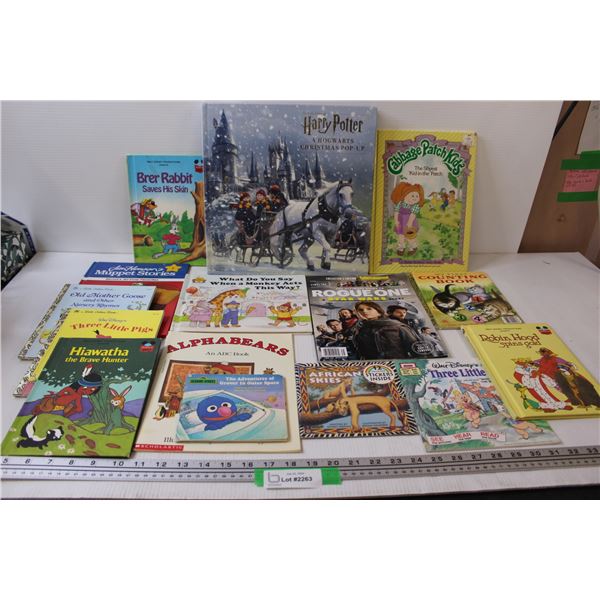 (12+) Kids Books: Hogwarts Pop up Christmas Book, Sesame Street, Cabbage Patch Kids, Misc.