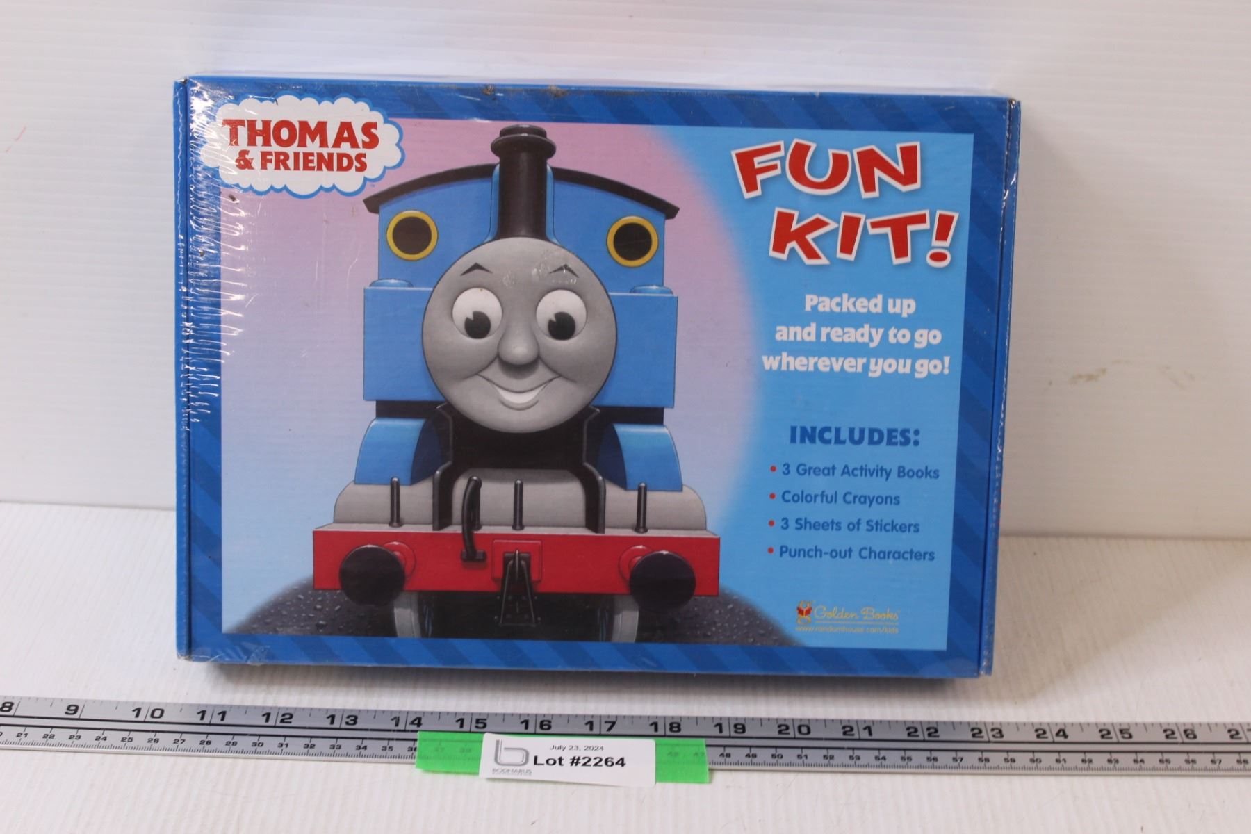 Thomas Fun Box Thomas & Friends Fun Activity Kit - Sealed - Bodnarus Auctioneering