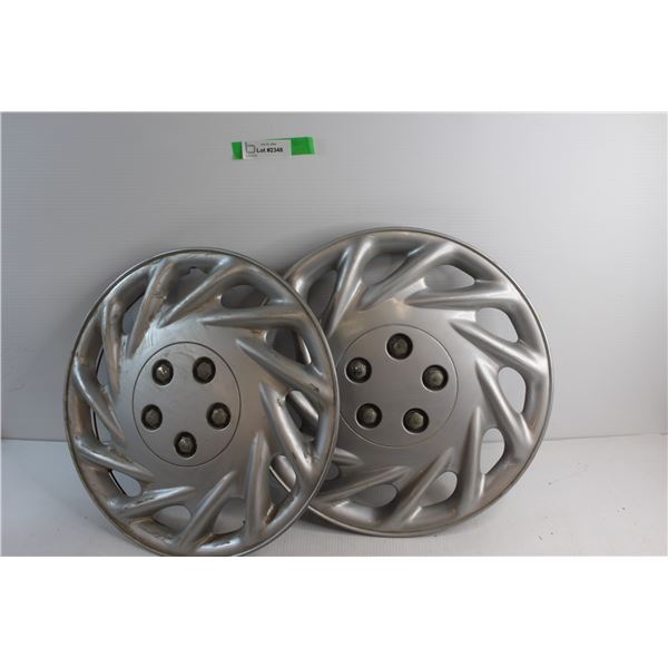 (2) Hubcaps