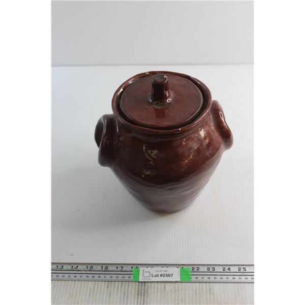 Ceramic Pot w/ Lid