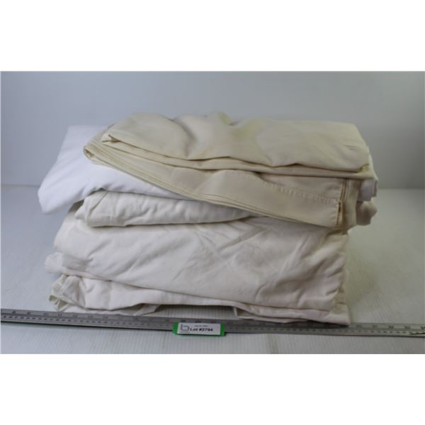 (8) Flat Sheets (unknown sizes)