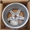 Image 2 : Group of 3 Alpha Av-5 light alloy wheels - sz 17 x 7.5JJ