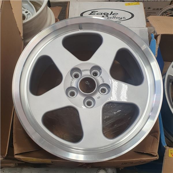 Group of 3 Jwl A-70I wheels - sz 17 x 8