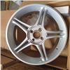 Image 1 : Group of 2 Alpha Av-5 light alloy wheels - sz 17 x 7.5JJ