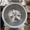 Image 2 : Group of 3 Seneca-S5R wheels - sz 17 x 8C
