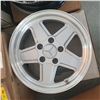 Image 1 : Mercedes Benz Ronal penta alloy wheel - sz 15 x 7J (Made in Canada)