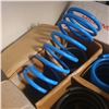 Image 2 : Group of 4 sport springs (2 blue & 2 black)