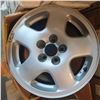 Image 1 : Group of 2 Volkswagen Corrado wheels - sz 15 x 7in