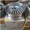 Image 3 : Group of 2 Riken VTX silver wheels - sz 16 x 7JJ