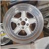 Image 2 : Group of 2 BMW 3 series wheels (E36) - sz 17 x 9.5in