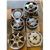 Image 1 : Group of 6 assorted single wheels rim - includes BMW / Diecastal / Centra wheel etc