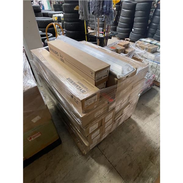 Pallet of Fluorescent Lights,  Fluorescent Strip Fixture, Fluorescent Vapour Proof Fixture, Medium B