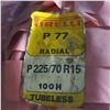 Image 2 : 4 Pc - Pirelli P77 - 225/70R15