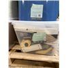 Image 2 : Pallet lot - Misc. Items Including Kitty Litter, Purses, Etc.