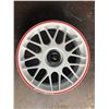 Image 1 : Set of 4 Work Ryver Xross pearl white Wheels - sz 16 x 8JJ